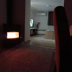 Kuca Za Odmor Majka *