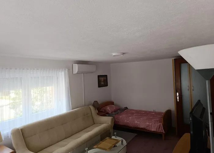 Kuca Za Odmor Majka *